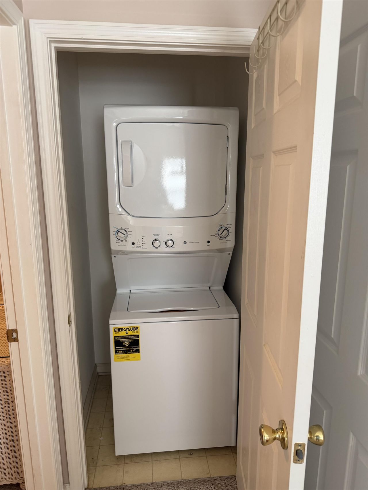 248 Sun Colony Blvd. Photo 10