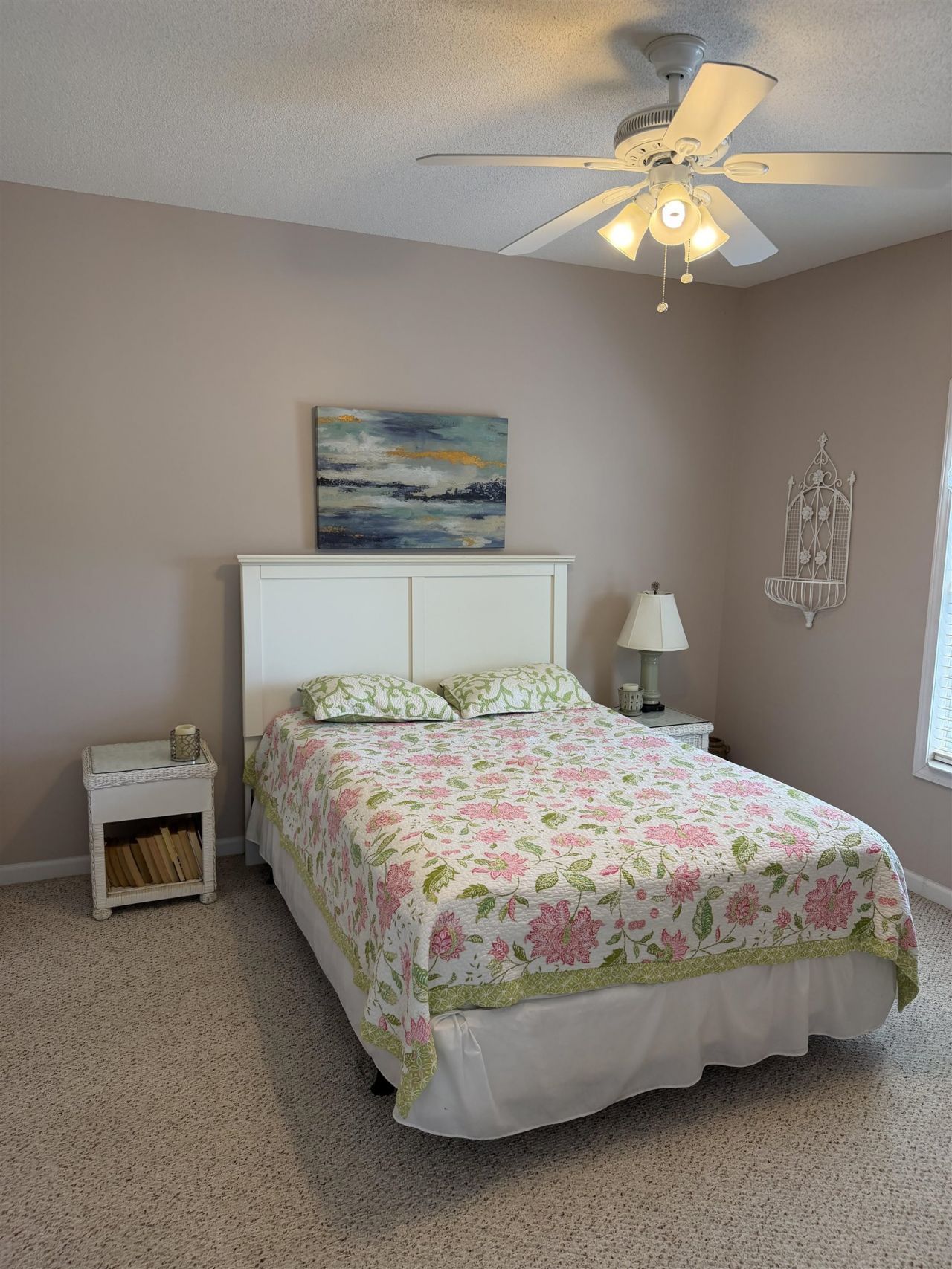 248 Sun Colony Blvd. Photo 6