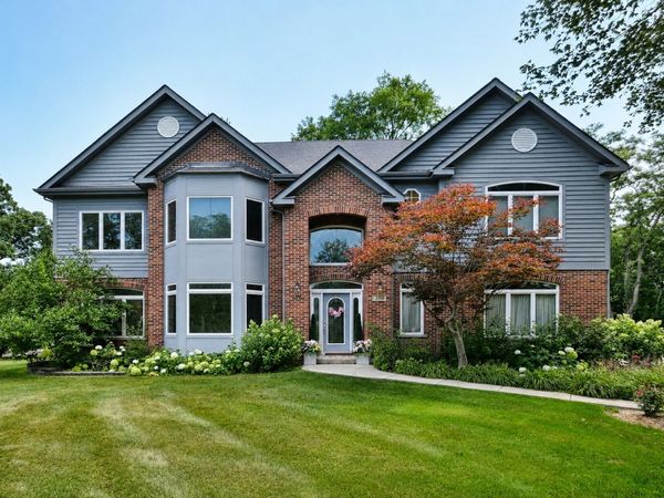 383 Country Oak Lane, Inverness, IL 60067