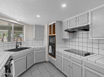 1827 Topeka Court, Sparks, NV 89434 Photo