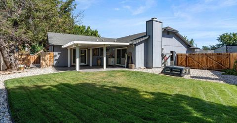 1827 Topeka Court, Sparks, NV 89434 Photo