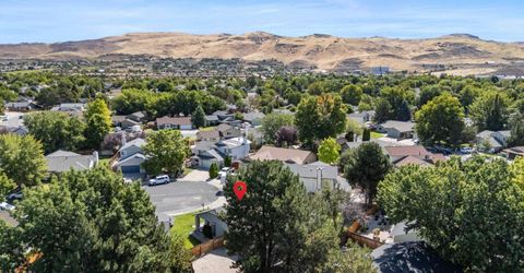 1827 Topeka Court, Sparks, NV 89434 Photo