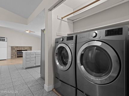 1827 Topeka Court, Sparks, NV 89434 Photo