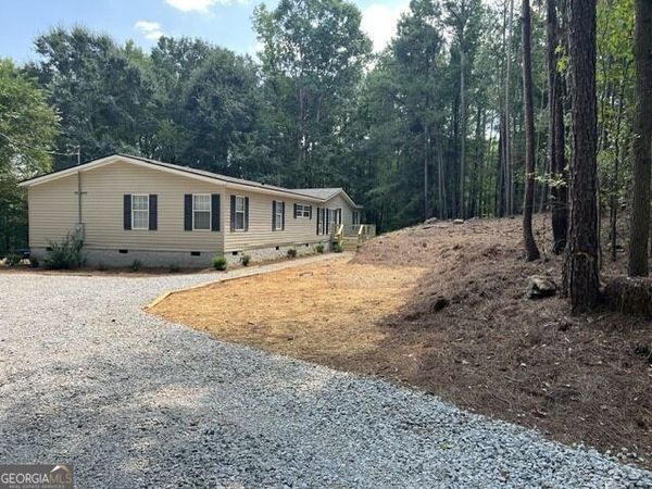 196 Old Scout Road, Jackson, GA 30233