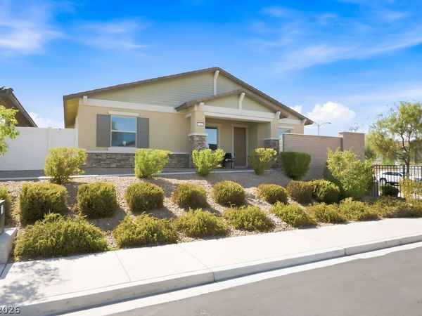 794 Charming Holly Street , Henderson, NV 89011
