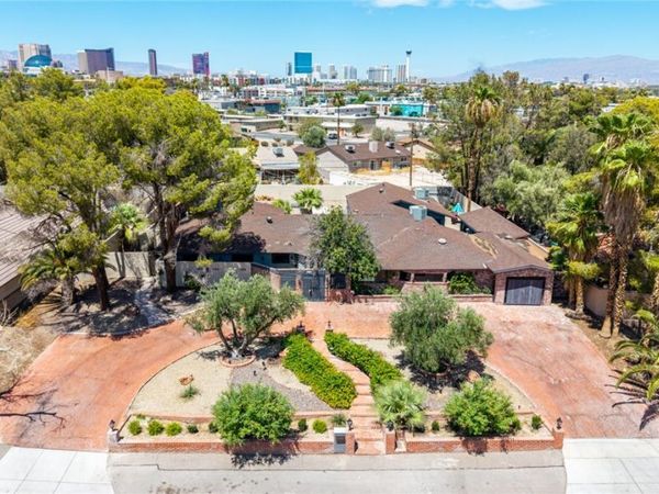 1572 Santa Anita Drive, Las Vegas, NV 89119