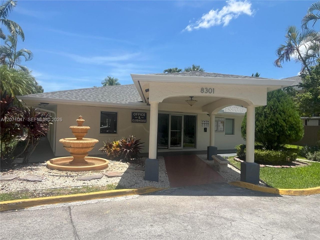 8311 SW 142nd Ave, Unit I204, Miami, FL 33183 Photo