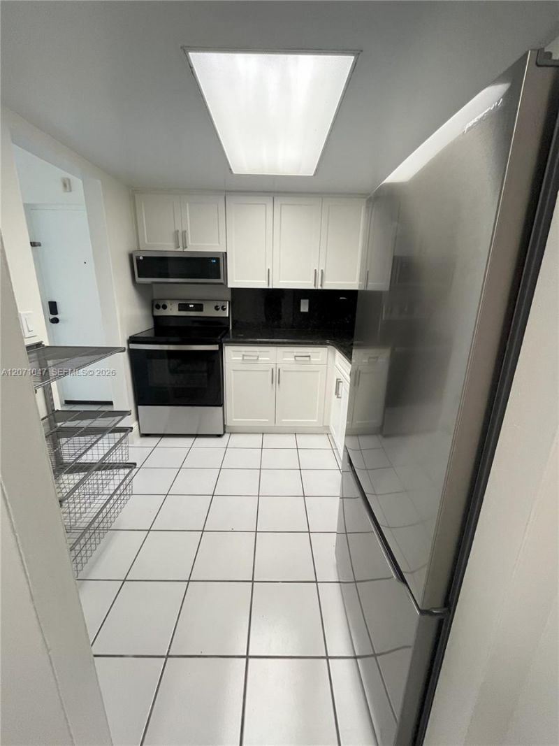 8311 SW 142nd Ave, Unit I204, Miami, FL 33183 Photo