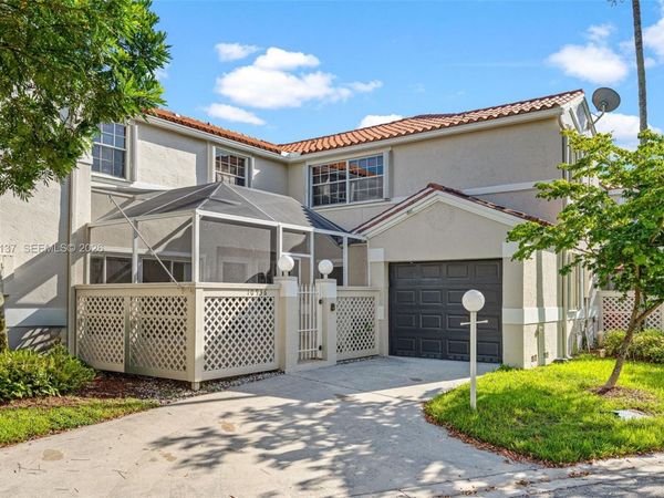 10936 Long Boat Dr , Cooper City, FL 33026