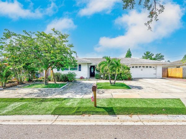 11288 60TH AVENUE , SEMINOLE, FL 33772