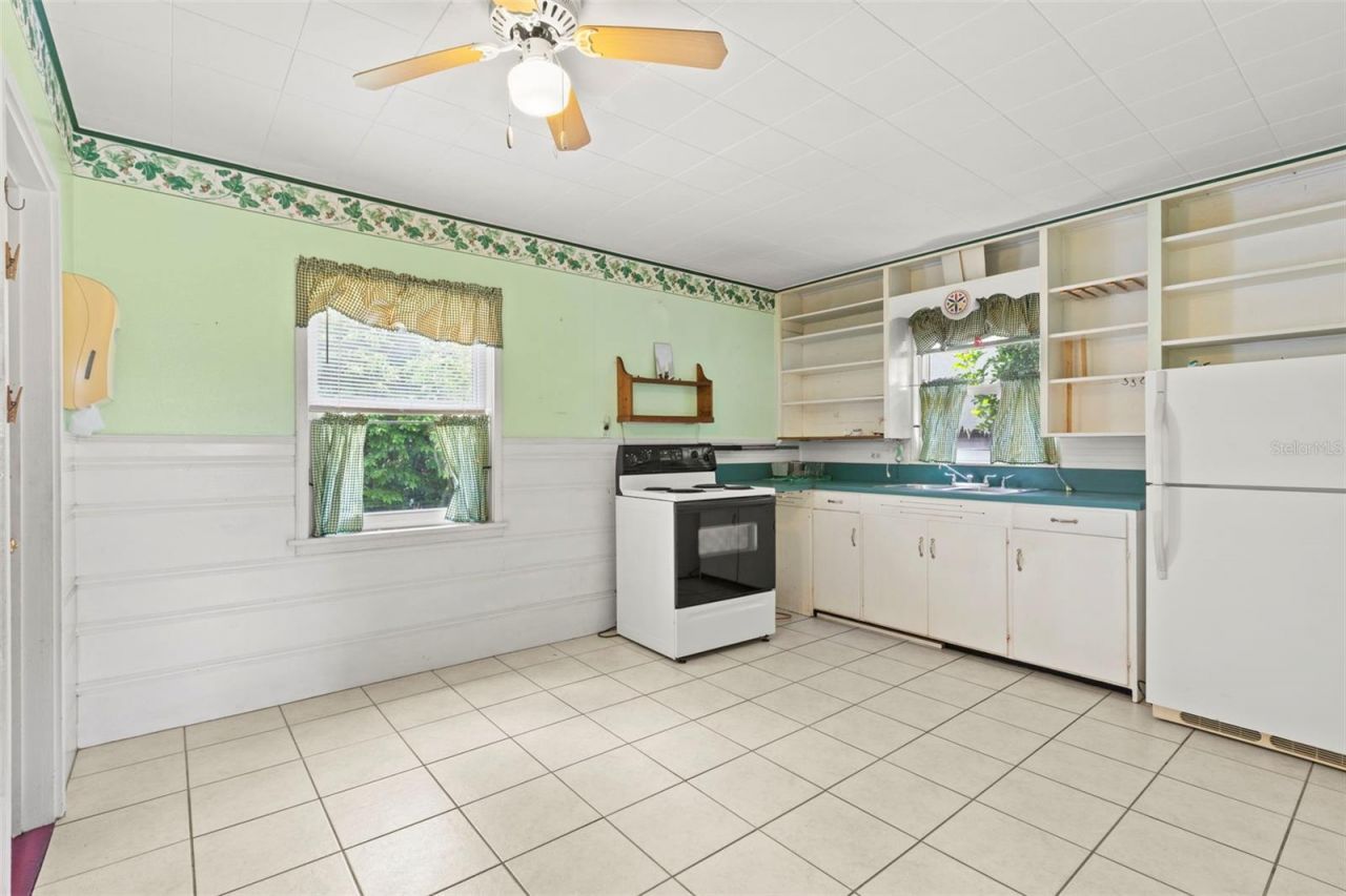 2221 13th Avenue N, Saint Petersburg, FL 33713 Photo