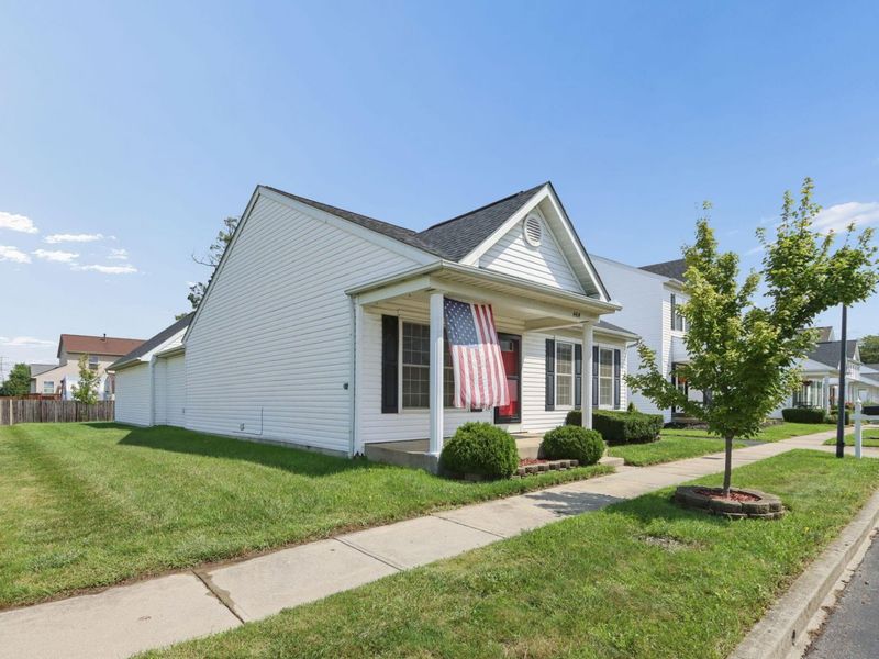 4414 Alameda Drive, Grove City, OH 43123 Photo 4
