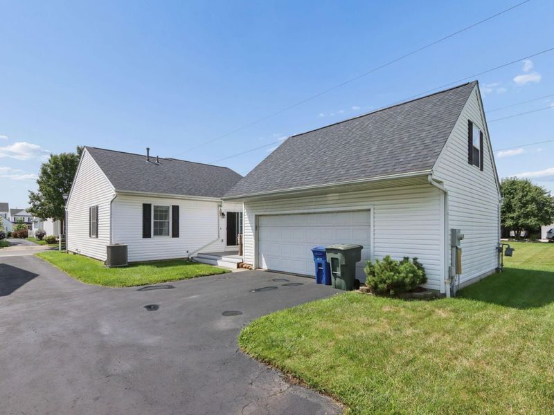 4414 Alameda Drive, Grove City, OH 43123 Photo 5