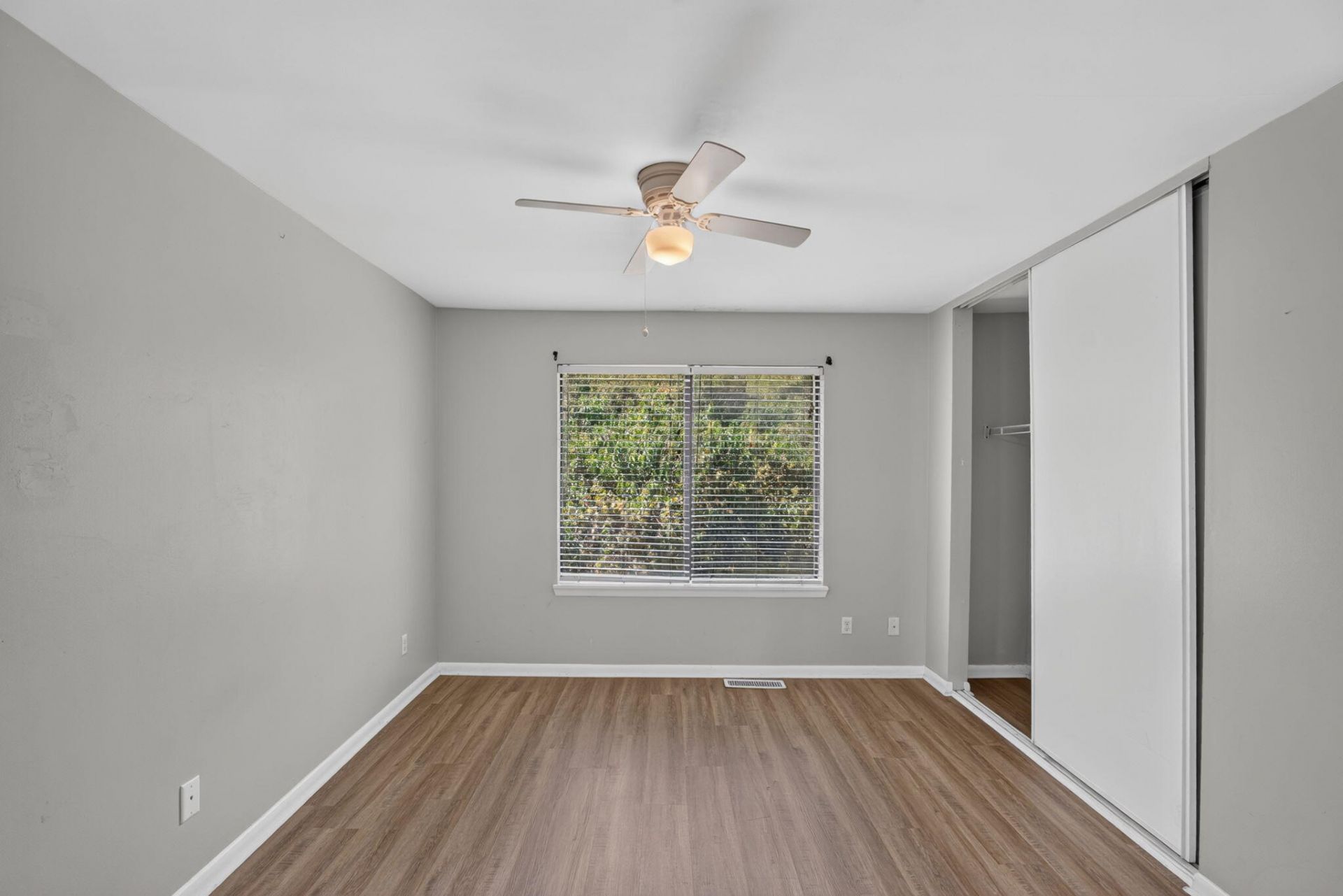 1530 Fort Johnson Road Photo 15