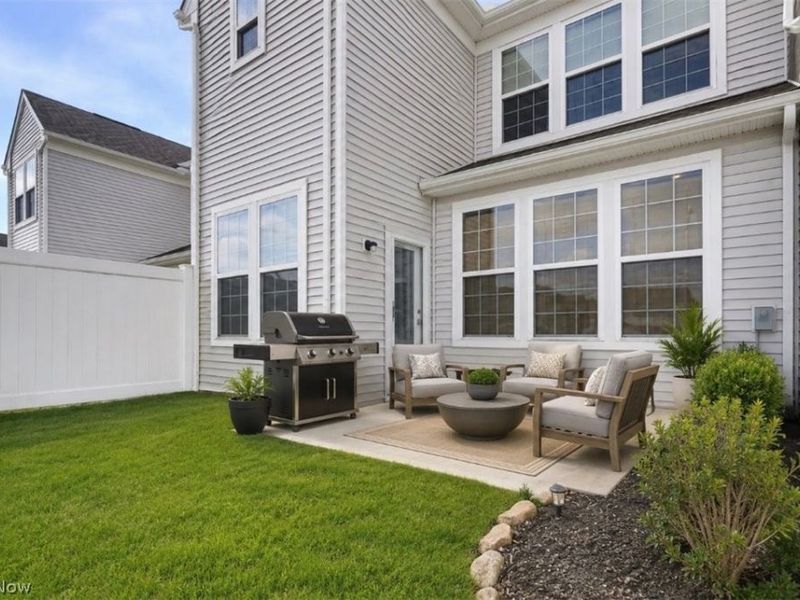 850 Dipper Lane, Unit 3, Aurora, OH 44202 Photo 4