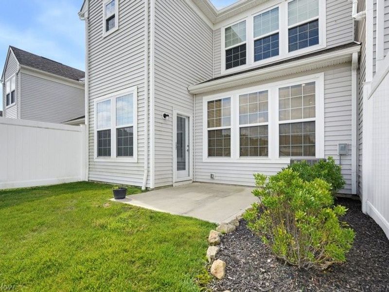 850 Dipper Lane, Unit 3, Aurora, OH 44202 Photo 5