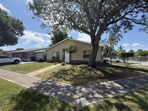 6198 ARCADE Court, Lake Worth, FL 33463