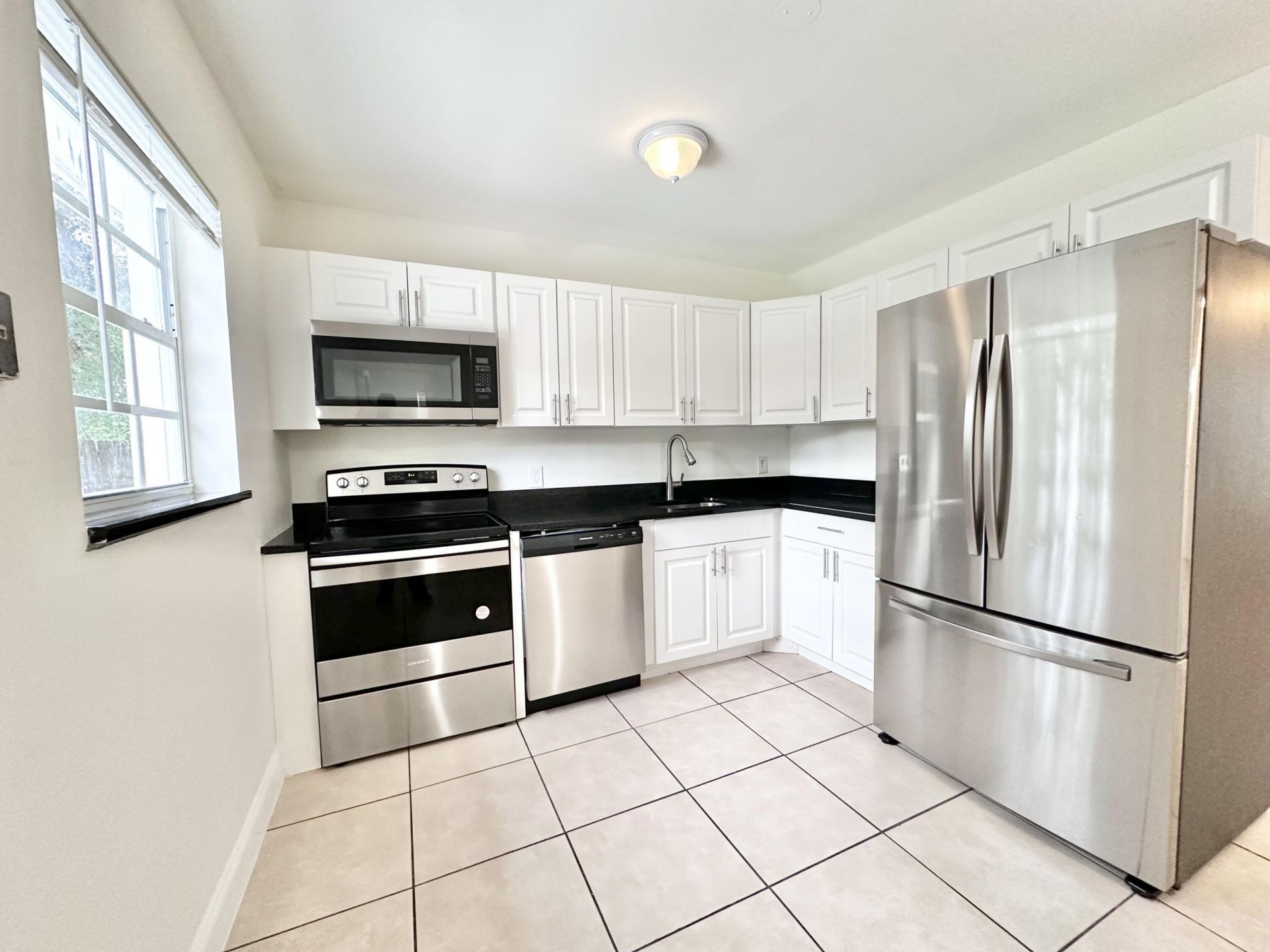 4845 Andros Drive, West Palm Beach, FL 33407 Photo