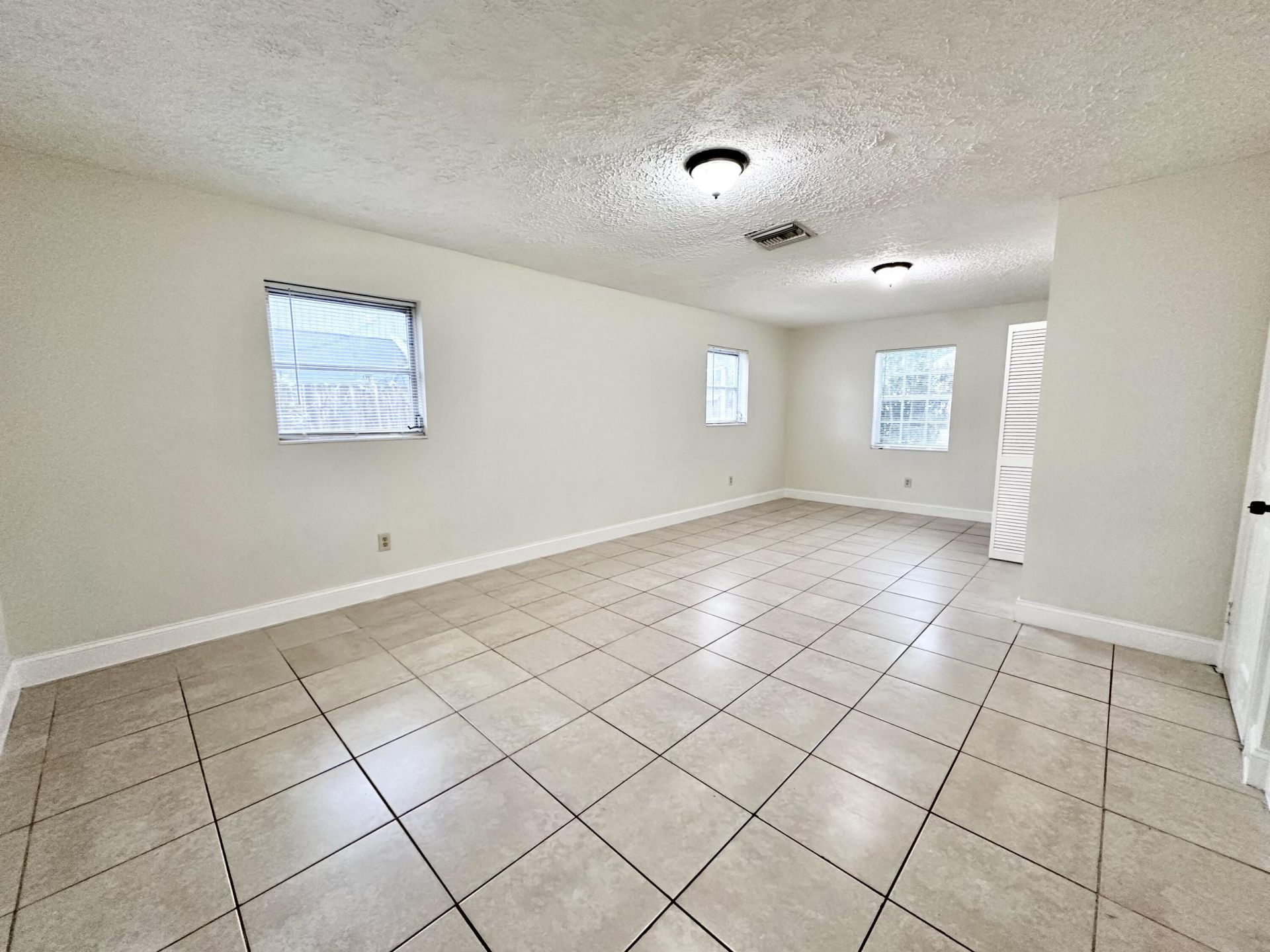 4845 Andros Drive, West Palm Beach, FL 33407 Photo