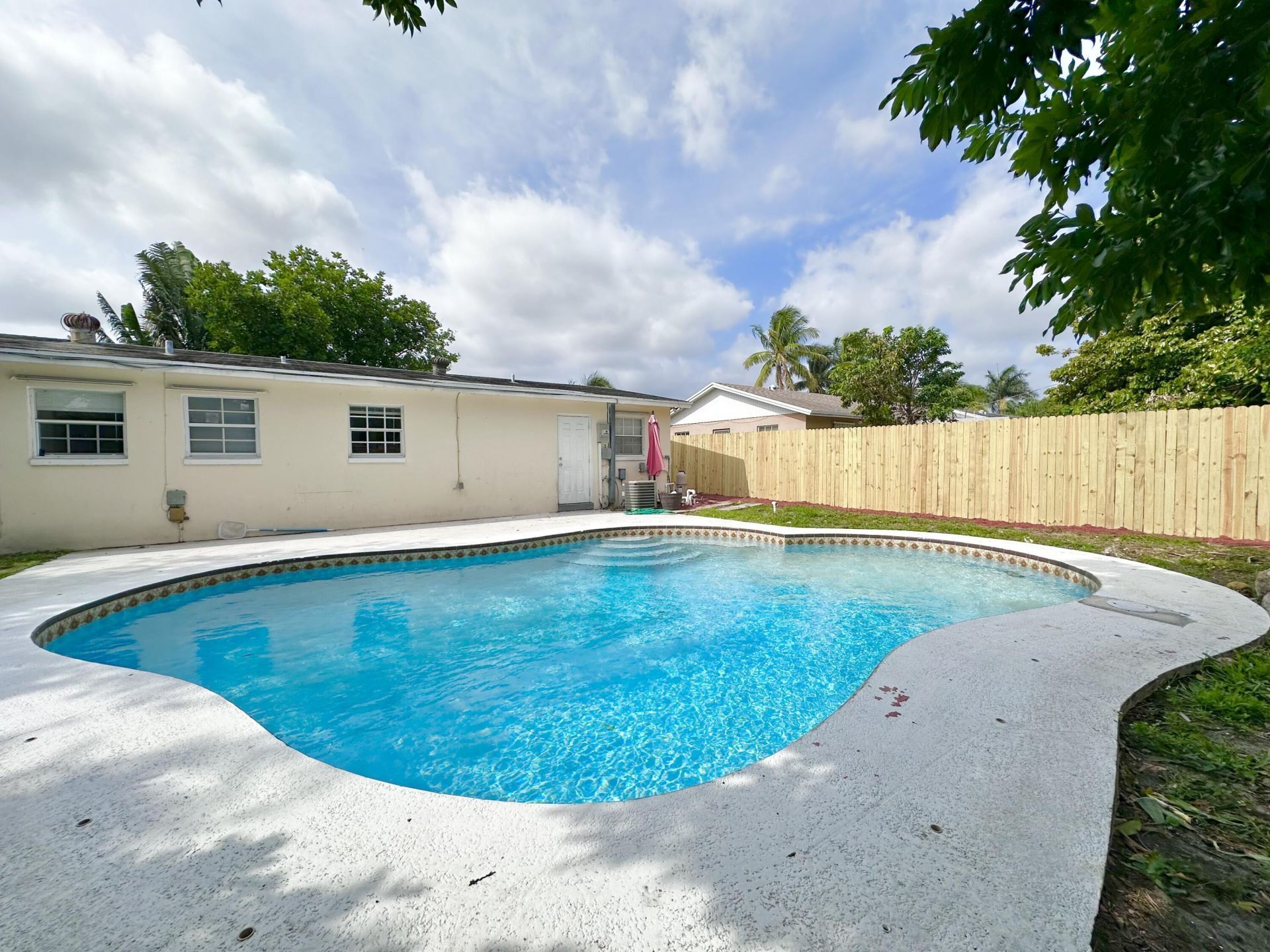 4845 Andros Drive, West Palm Beach, FL 33407 Photo