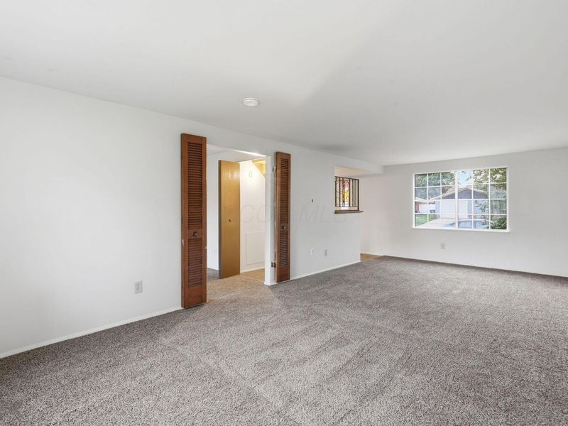 3683 Mexico Avenue , Westerville, OH 43081 Photo 10