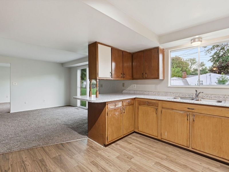 3683 Mexico Avenue , Westerville, OH 43081 Photo 15