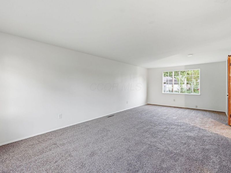 3683 Mexico Avenue , Westerville, OH 43081 Photo 9