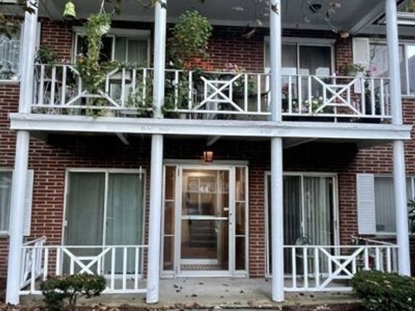 44 Bayberry Drive, Unit 1, Sharon, MA 02067