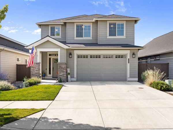3650 SW Badger Court, Redmond, OR 97756