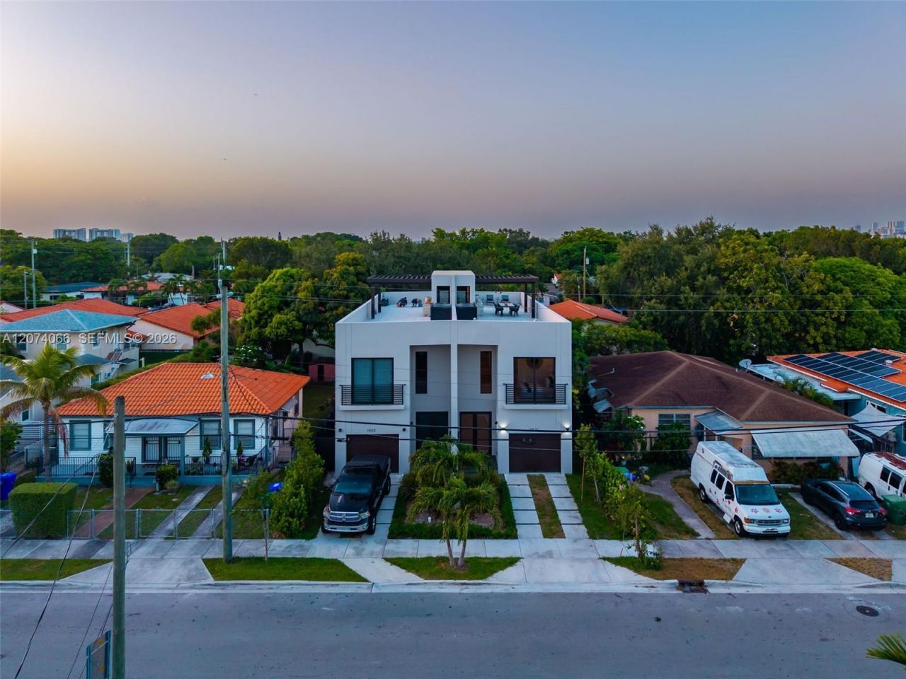 1431 SW 20th St, Miami, FL 33145 Photo