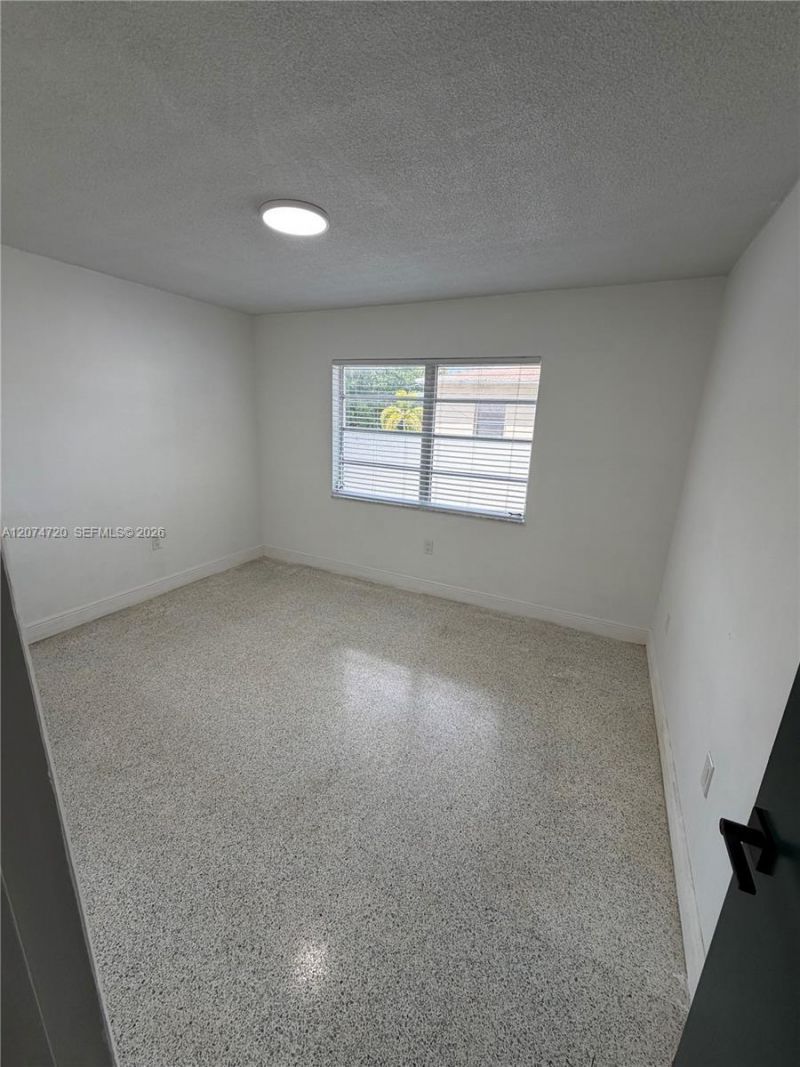 755 SW 6th St, Unit 6, Miami, FL 33130 Photo