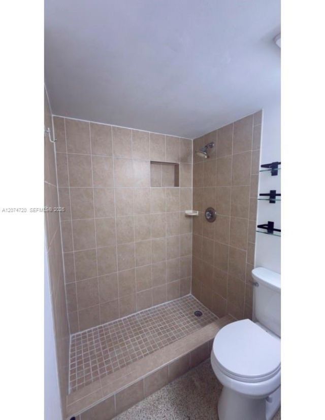 755 SW 6th St, Unit 6, Miami, FL 33130 Photo