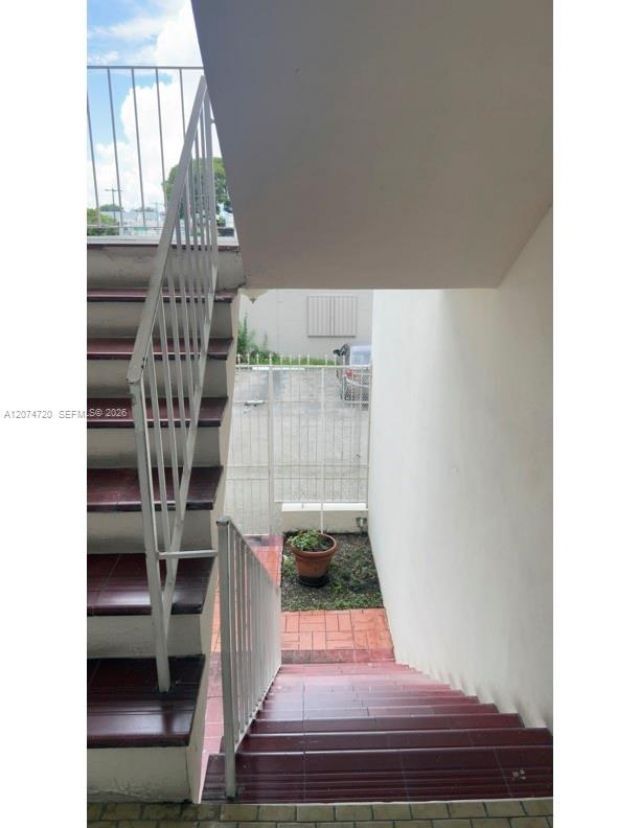 755 SW 6th St, Unit 6, Miami, FL 33130 Photo