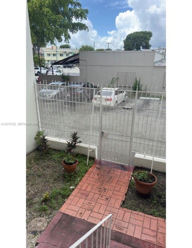 755 SW 6th St, Unit 6, Miami, FL 33130 Photo