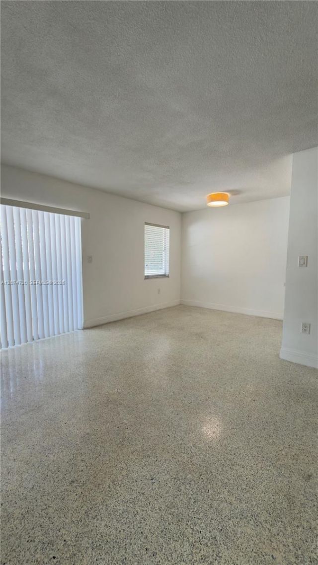 755 SW 6th St, Unit 6, Miami, FL 33130 Photo