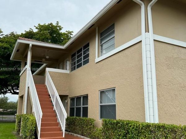 10112 Twin Lakes Dr , Unit 11-E, Coral Springs, FL 33071