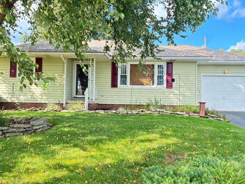1812 Marrose Drive , Lancaster, OH 43130 Photo 1