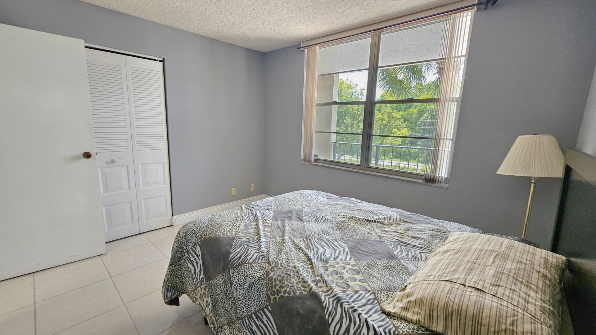 2650 NW 49th Avenue, Unit 318, Lauderdale Lakes, FL 33313 Photo