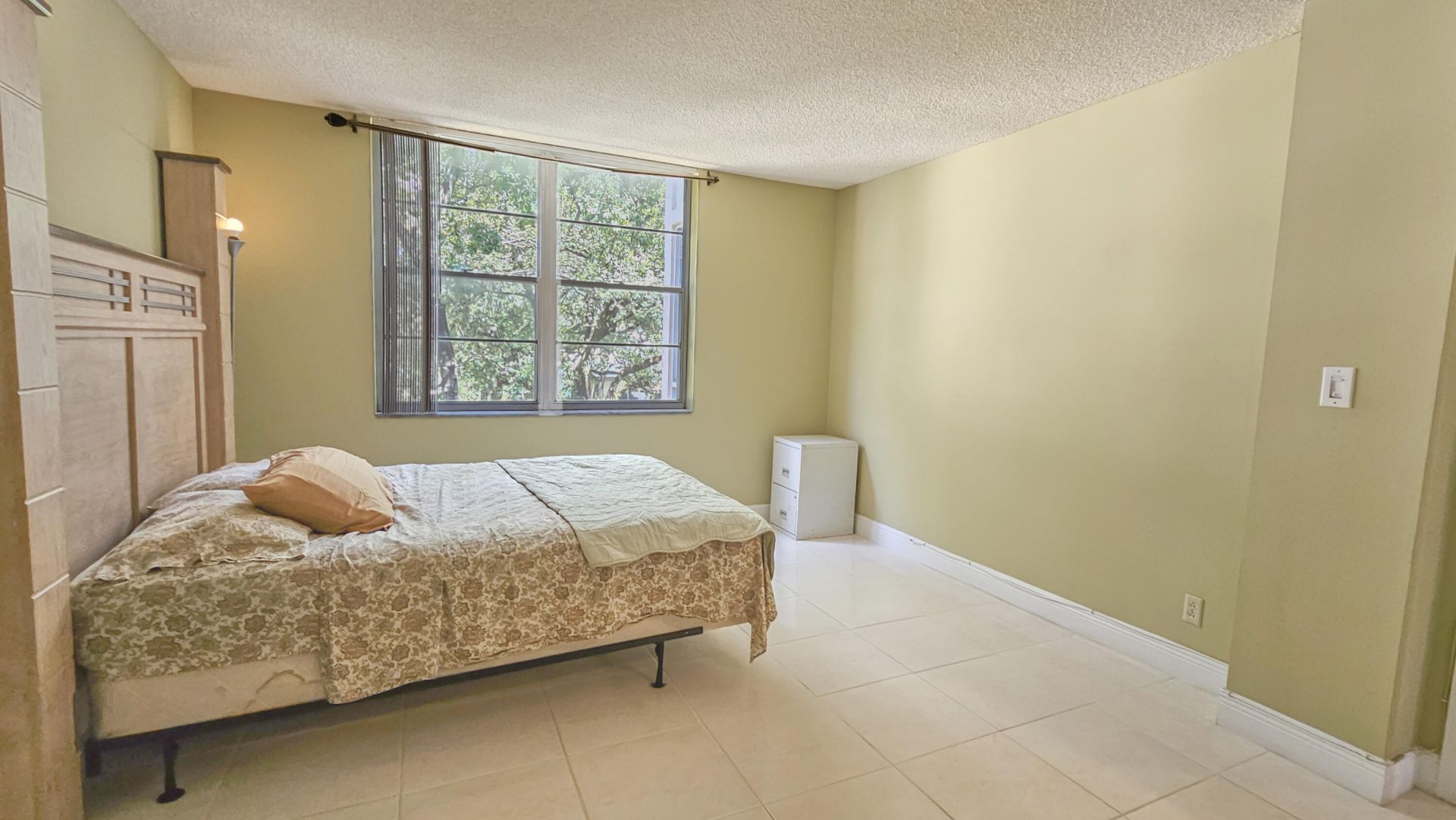 2650 NW 49th Avenue, Unit 318, Lauderdale Lakes, FL 33313 Photo