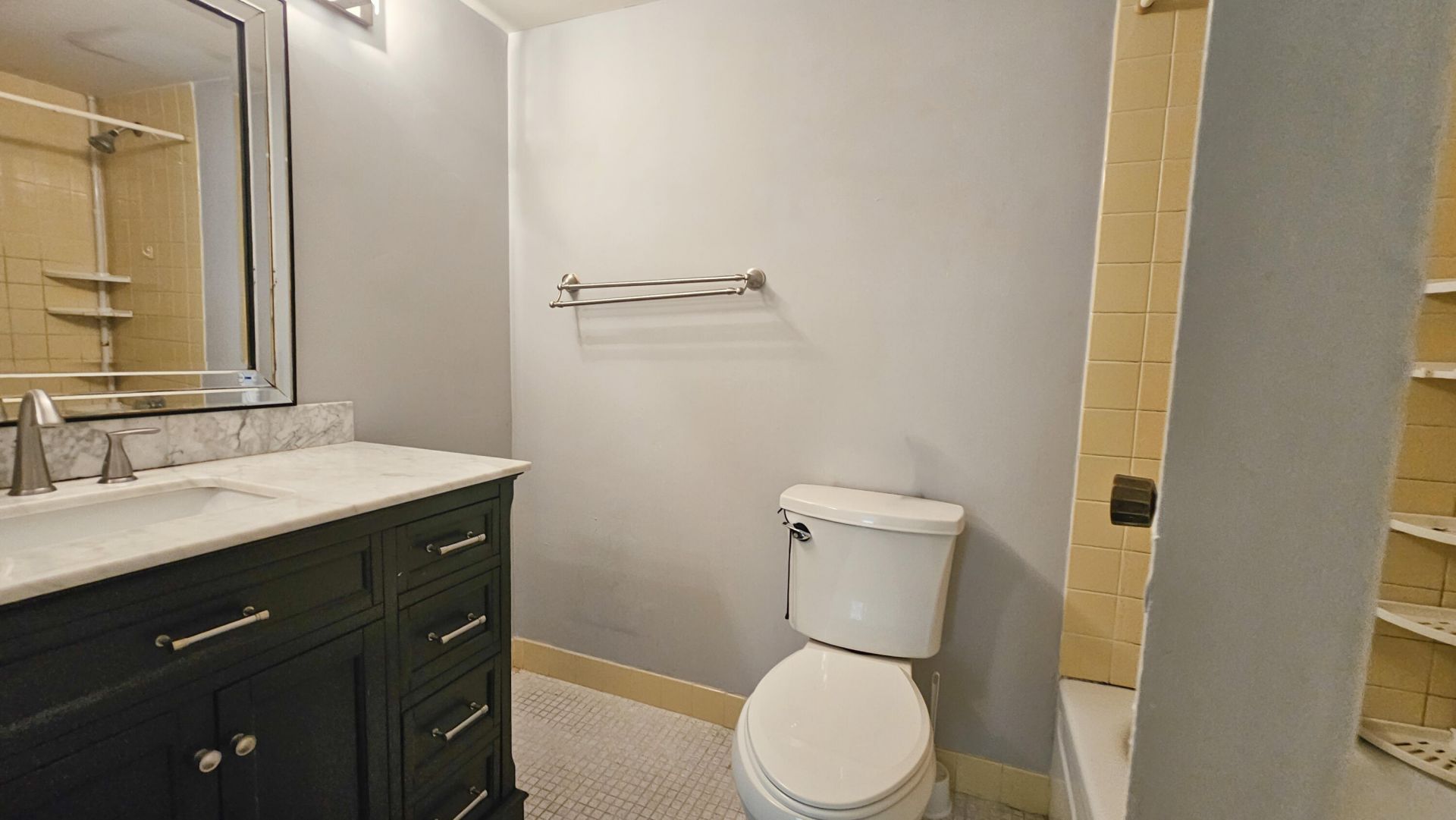 2650 NW 49th Avenue, Unit 318, Lauderdale Lakes, FL 33313 Photo