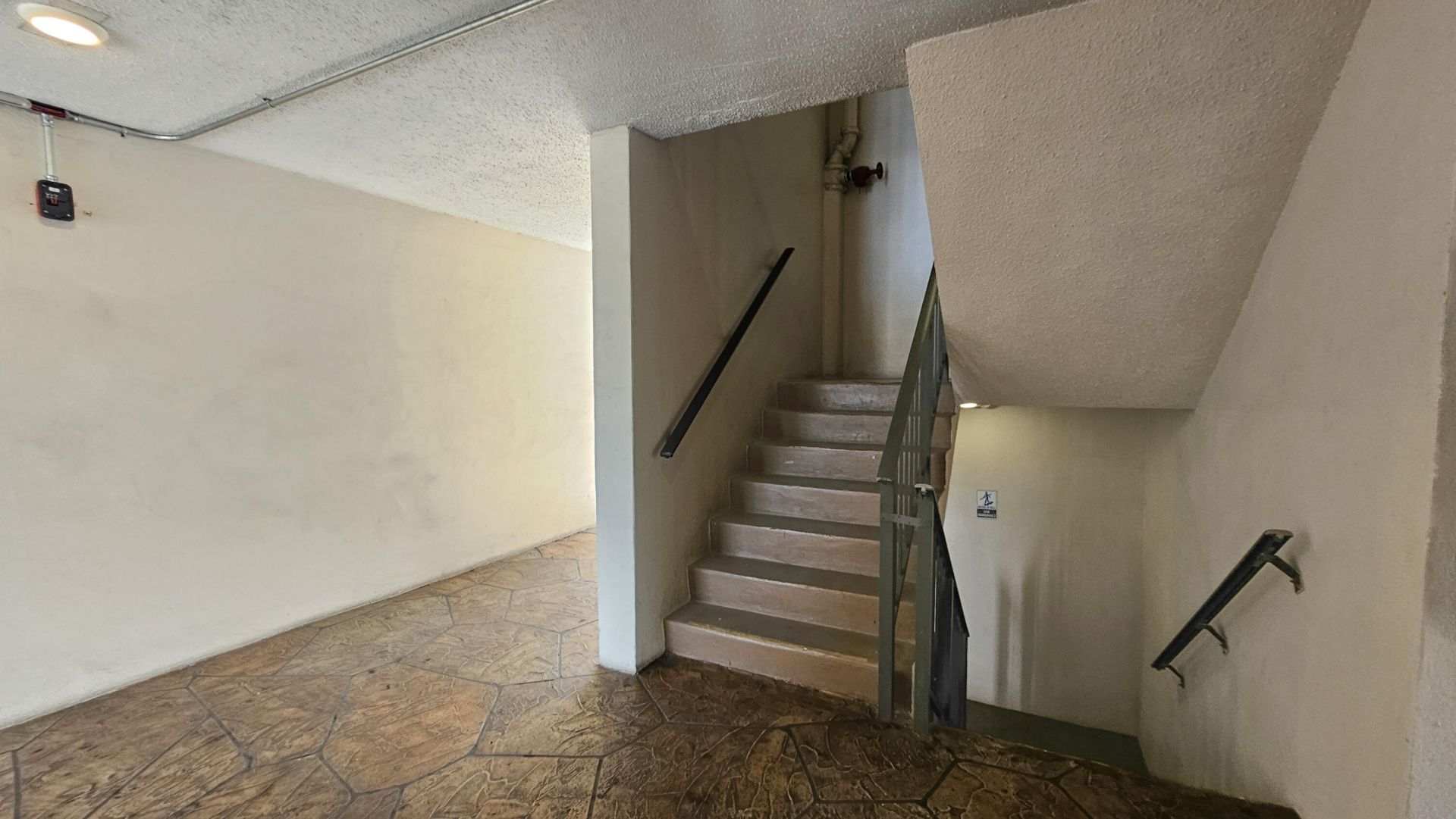 2650 NW 49th Avenue, Unit 318, Lauderdale Lakes, FL 33313 Photo