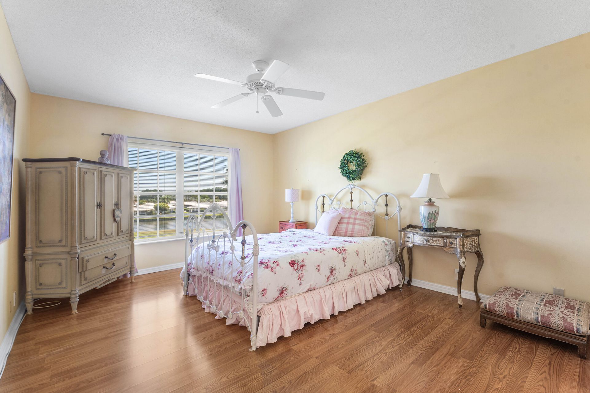 169 Atlantis Boulevard, Unit 302, Atlantis, FL 33462 Photo