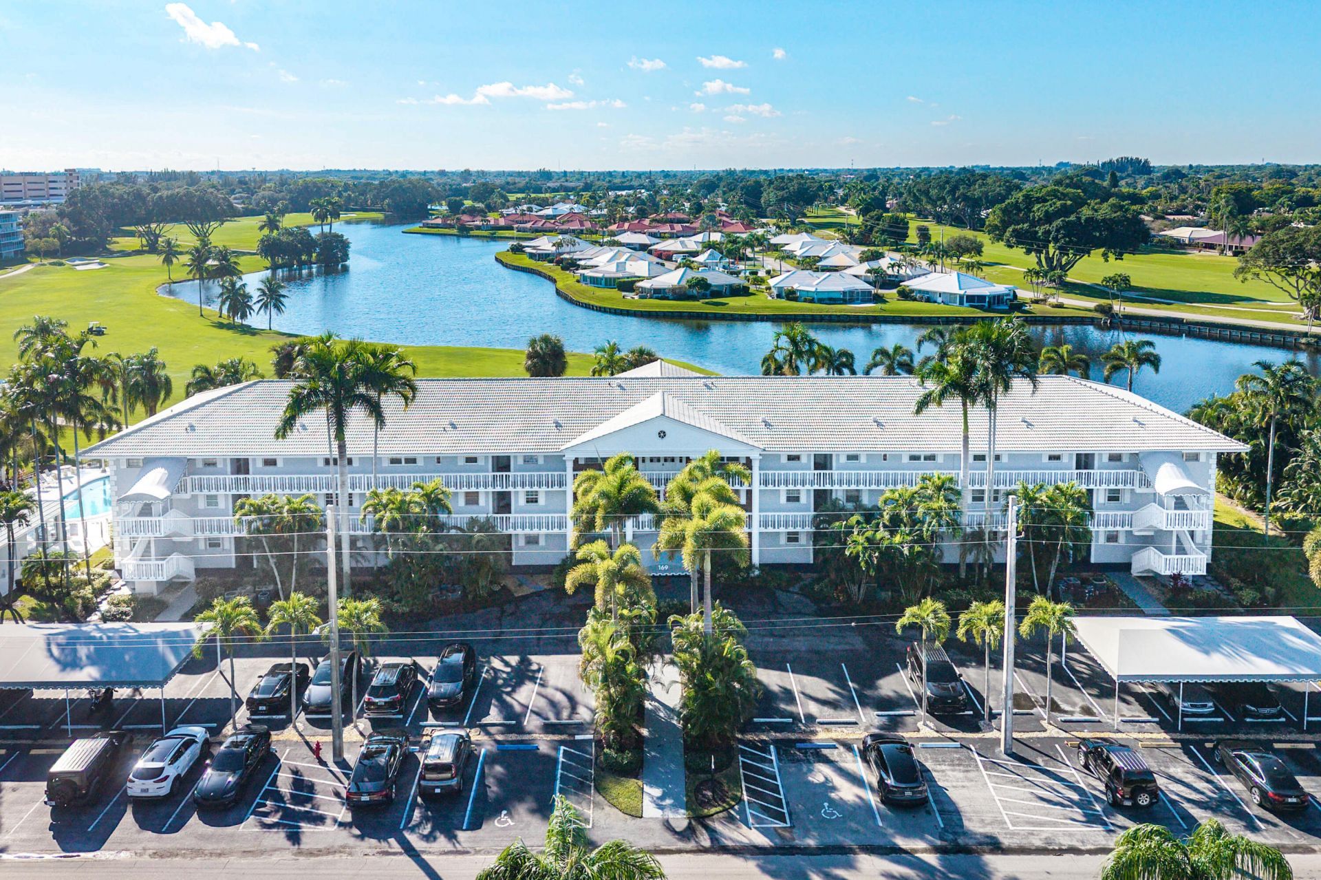 169 Atlantis Boulevard, Unit 302, Atlantis, FL 33462 Photo