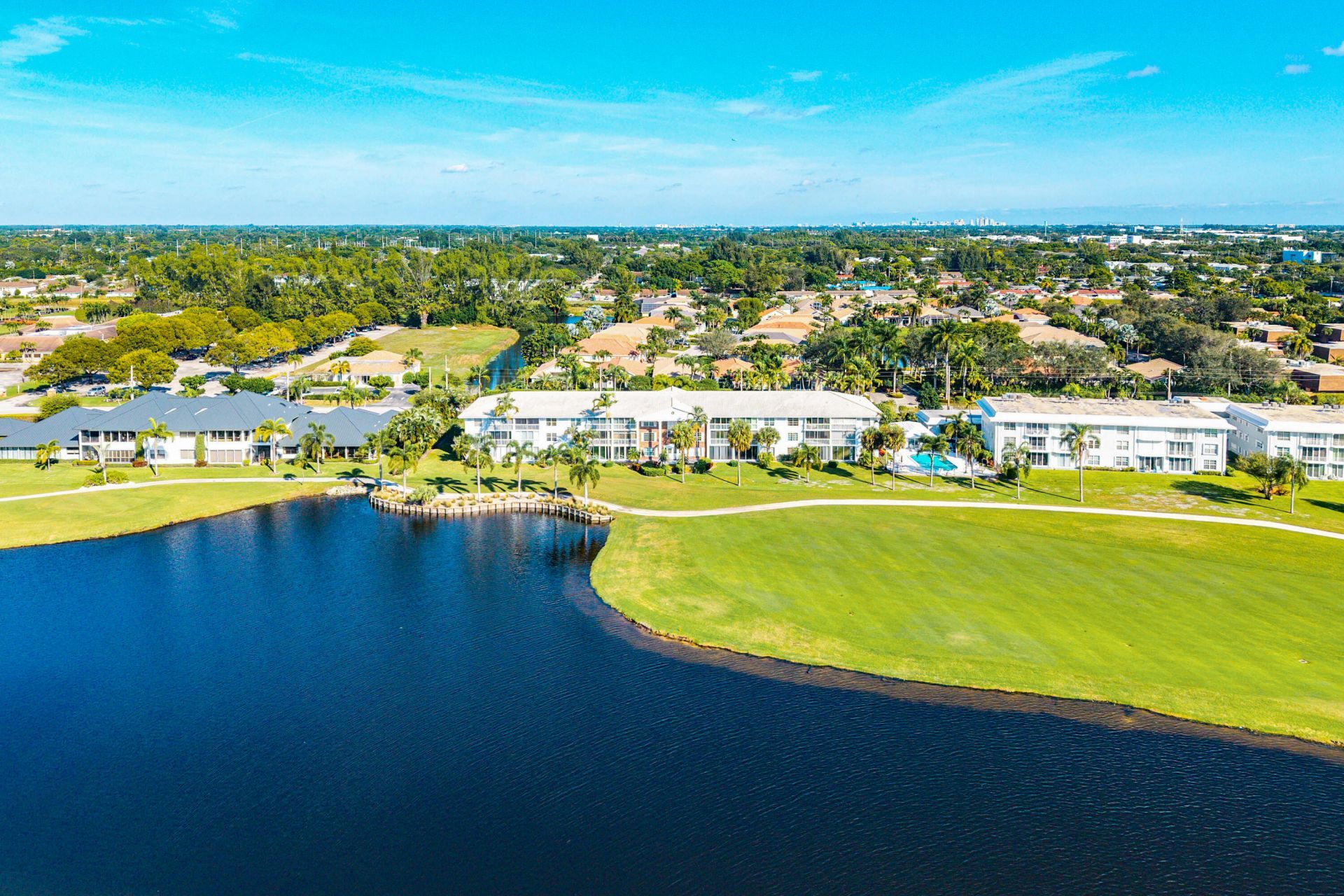 169 Atlantis Boulevard, Unit 302, Atlantis, FL 33462 Photo
