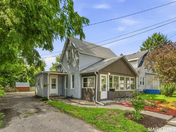 823 Prospect Avenue NE, Grand Rapids, MI 49503