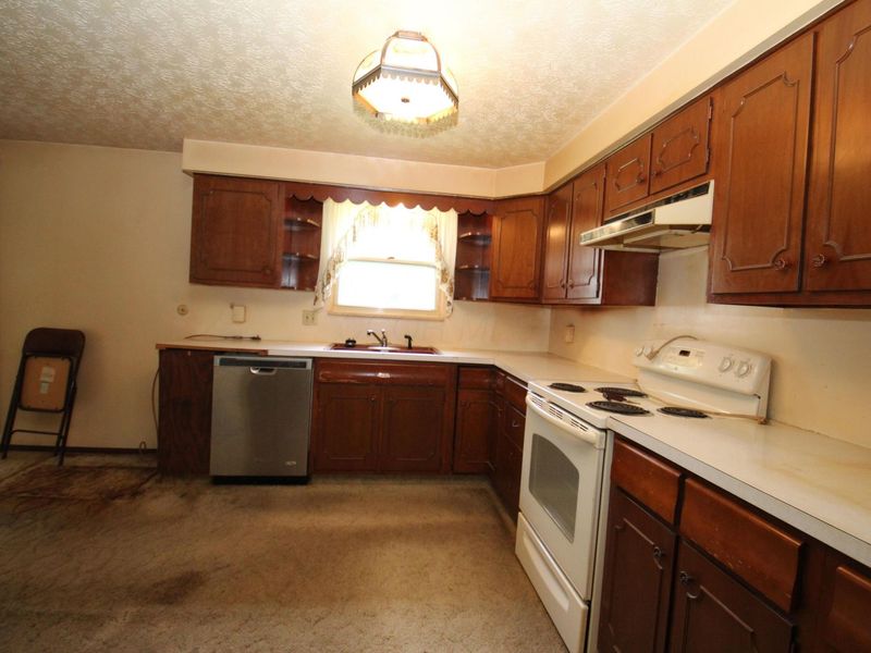 5726 Refugee Road NW, Baltimore, OH 43105 Photo 15