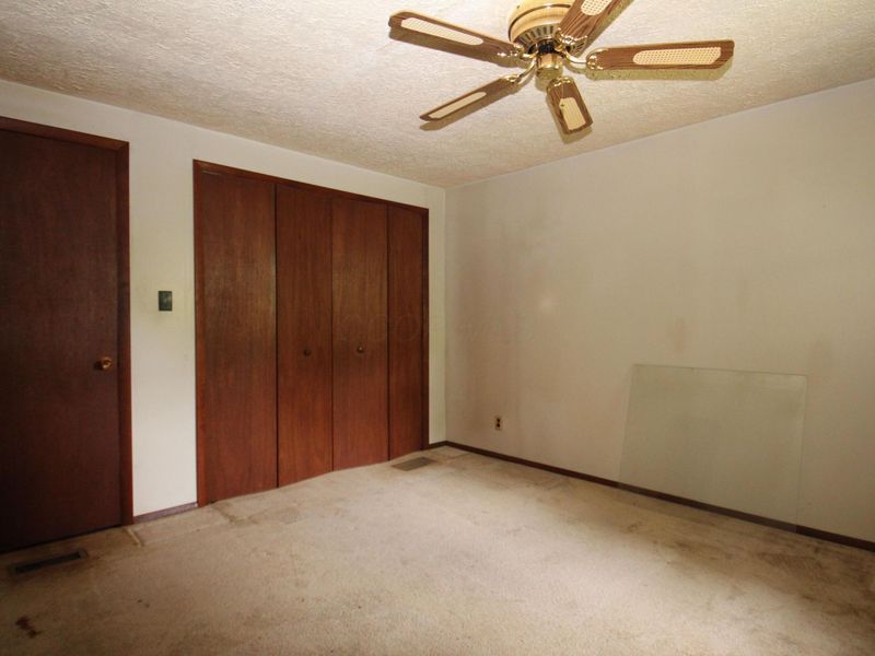 5726 Refugee Road NW, Baltimore, OH 43105 Photo 24