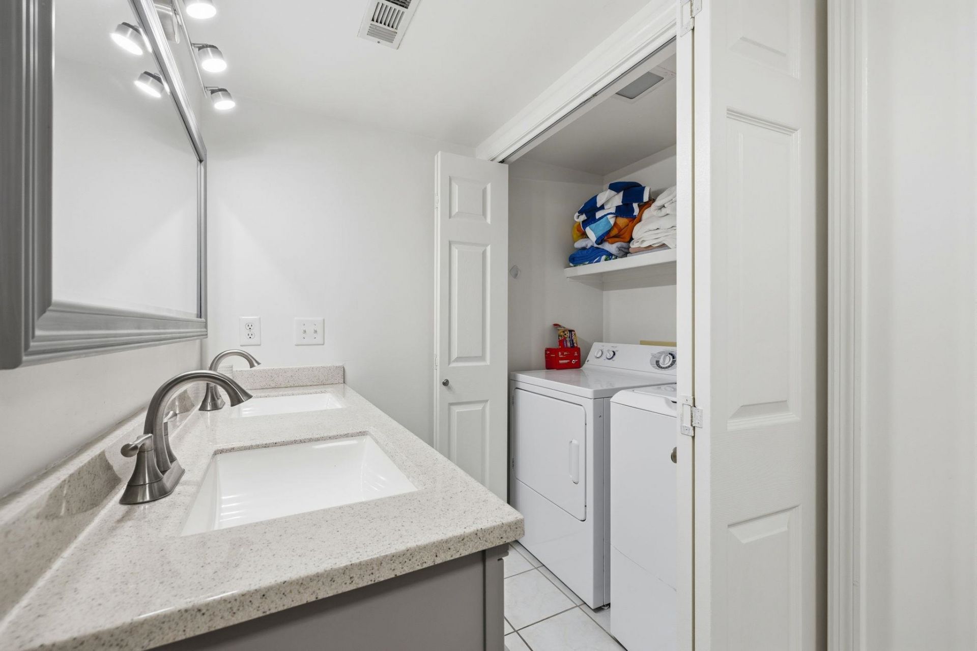 402 Windy Ln. Photo 19