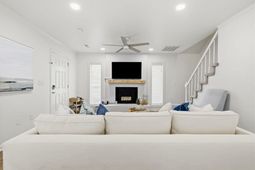 402 Windy Ln. photo 4