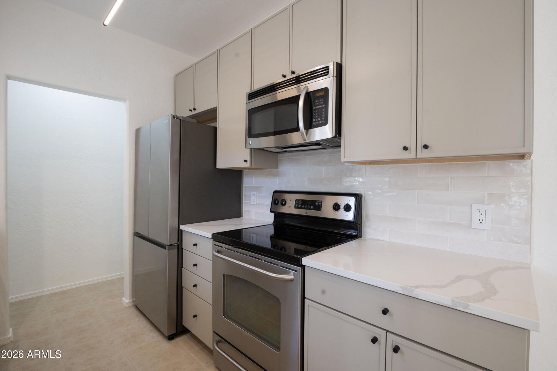 14145 N 92nd Street, Unit 1039, Scottsdale, AZ 85260 Main Photo